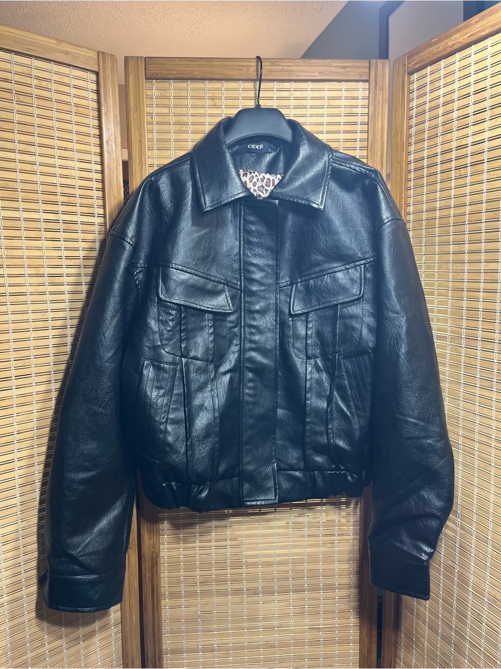 CIDER Faux Leather Collar Soild Pocket Jacket Women's Faux Leather Jacket Cool L